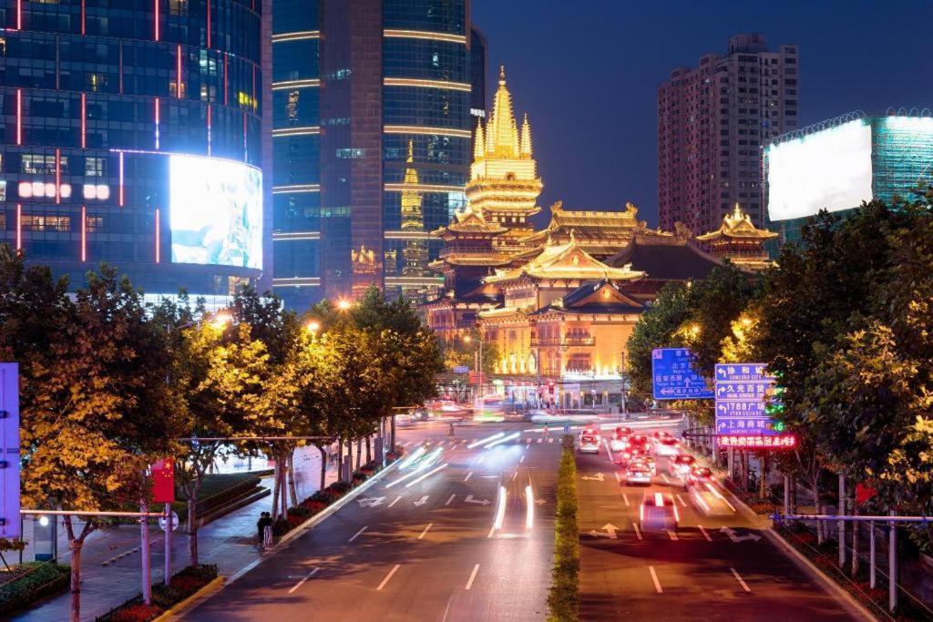 Ji Hotel Shanghai Xujiahui Xangai Exterior foto
