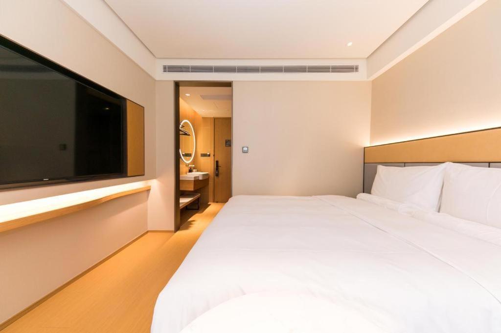 Ji Hotel Shanghai Xujiahui Xangai Exterior foto