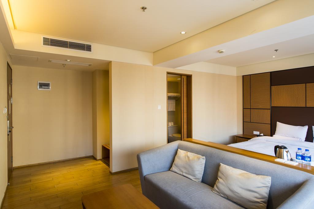 Ji Hotel Shanghai Xujiahui Xangai Exterior foto